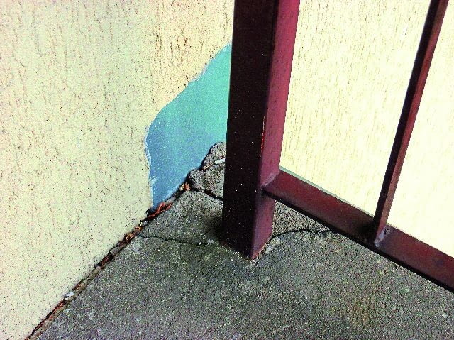 balkon, płytki ceramiczne