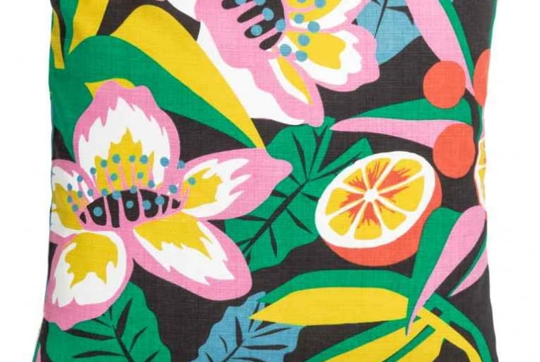 H&M Home: poszewka na poduszkę (50x50 cm). Cena: 39,90 zł. H&M Home, piknik, akcesoria piknikowe, koc piknikowwy