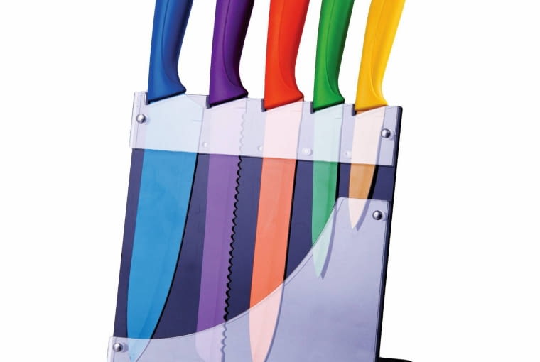 BLOKI NA NOŻE. Tworzywo sztuczne, home&you, 89 zł