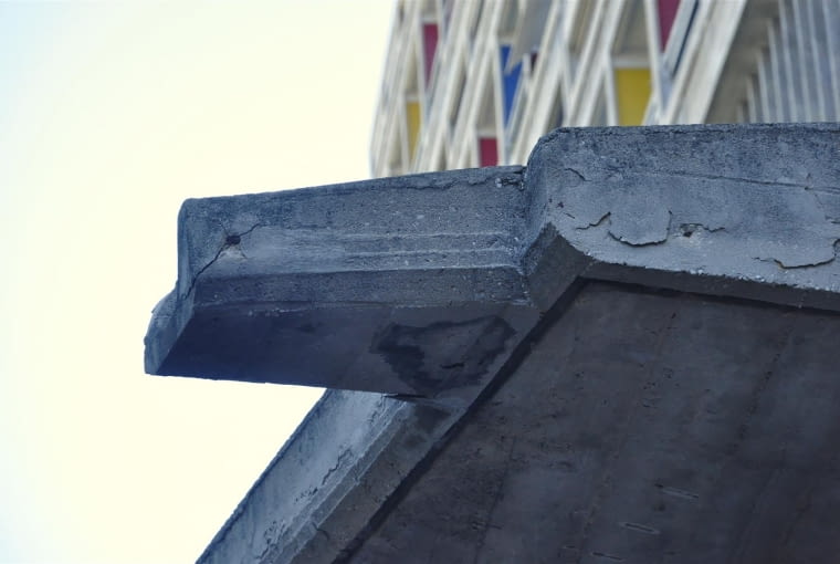 Jednostka Marsylska, proj. Le Corbusier - detal "kaszkietu" - rzygacz