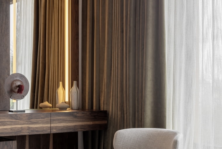 Kolory, jakie dobieramy do naszych projektów, muszą współgrać ze światłem, które wpada do pomieszczenia Kolory, jakie dobieramy do naszych projektów, muszą współgrać ze światłem, które wpada do pomieszczenia