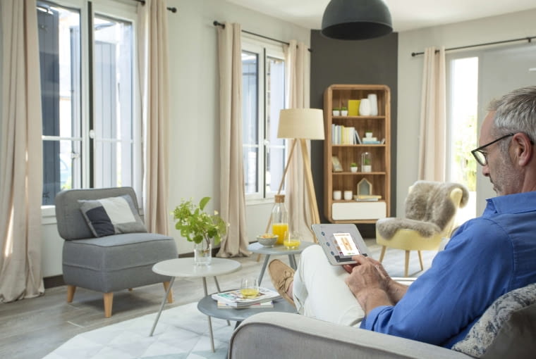 Centrala TaHoma switch