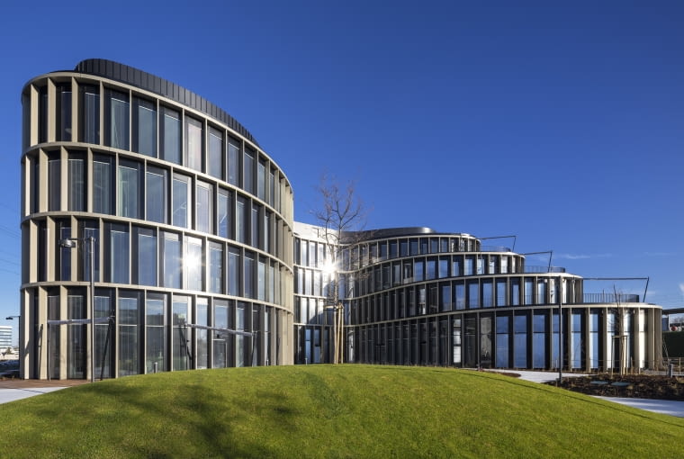 Nowa siedziba Innovatrics w Bratysławie. Proj. A.M. architects