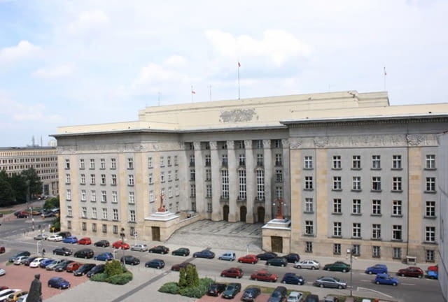 Widok na Plac Sejmu Śląskiego i gmach Urzędu Wojewódzkiego Katowice, budynek, modernizm, Śląsk, architektura, największe, Polska, publiczne
