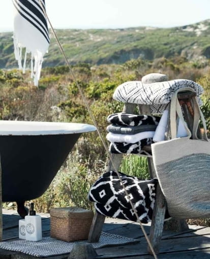 H&M Home: pojemnik do przechowywania. Cena: 39,90 zł. H&M Home, łazienka, ręczniki, tekstylia, dodatki