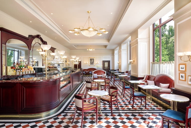 Hotel Bristol - Cafe Bristol Hotel Bristol - Cafe Bristol