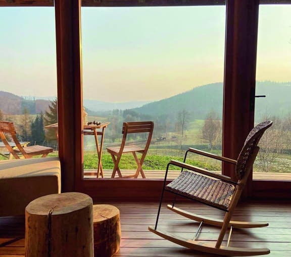 Mikrodom z naturalnych materiałów Mini domy