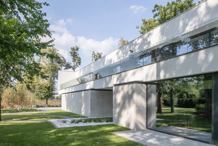 RE: LONG HOUSE.  Proj. REFORM Architekt RE: LONG HOUSE.  Proj. REFORM Architekt