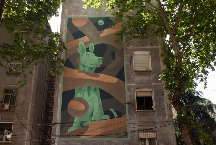 Mural Mots w Tiranie. Mural Mots w Tiranie.