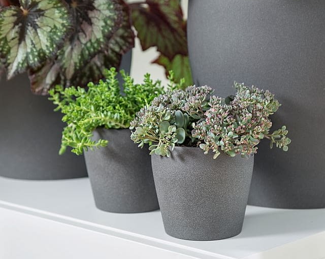 Loftowa nuta. Wzór tej osłonki przywodzi na myśl atmosferę starej fabryki, 69 zł, Loftowa nuta. Wzór tej osłonki przywodzi na myśl atmosferę starej fabryki, 69 zł,