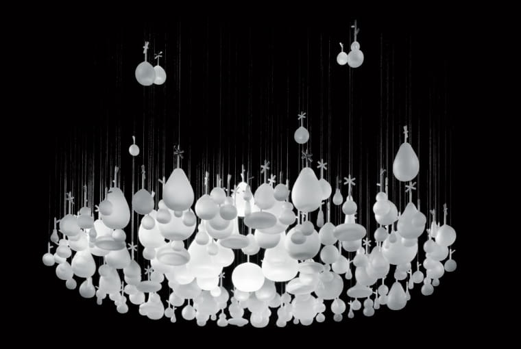 Groving Vases instalacja dla czeskiej huty szkła Lasvit. Zaprezentowana podczas mediolańskich targów w roku 2011 Groving Vases instalacja dla czeskiej huty szkła Lasvit. Zaprezentowana podczas mediolańskich targów w roku 2011