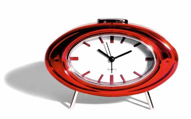 BUDZIK. czerwonamaszyna.pl, Oval Jacco Red, tworzywo sztuczne i metal, 82 zł