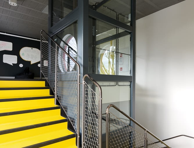 Szkoła Podstawowa w Miliczu projektu PORT Józef Franczok, Marcin Kolanus