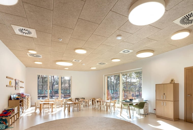 Miejskie przedszkole nr 1 w Józefowie. Proj. Regio Miejskie przedszkole nr 1 w Józefowie. Proj. Regio