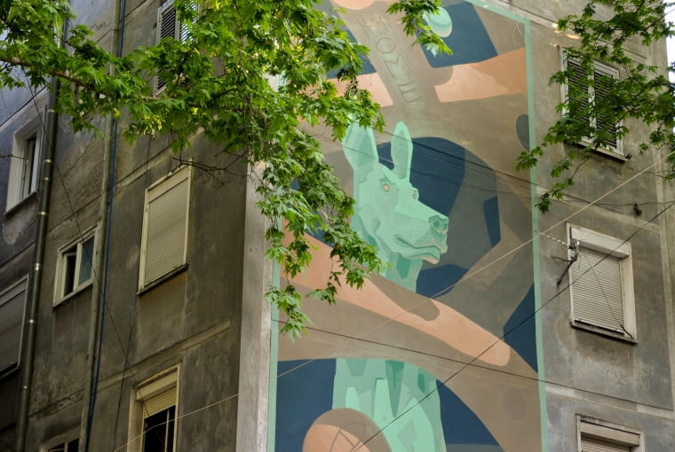 Mural Mots w Tiranie. Mural Mots w Tiranie.