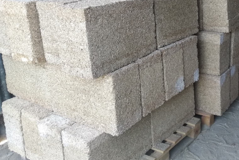 Dom z konopi. Wyjątkowy patent Politechniki Lubelskiej Dom z konopi. Wyjątkowy patent Politechniki Lubelskiej