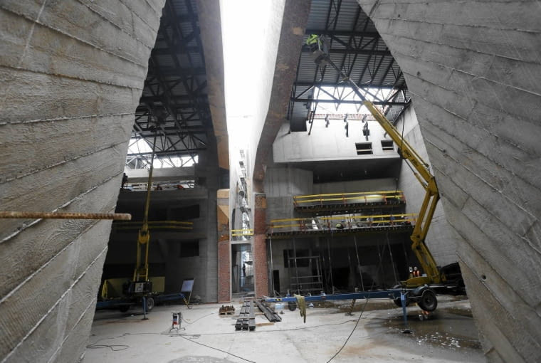 12.01.2015 Torun . Budowa Centrum Kulturalno - Kongresowego na Jordankach . Fot. Mikolaj Kuras / Agencja Gazeta DLOTO strony lokalne GW - Toruń SLOWA KLUCZOWE: jordanki sala sala koncertowa ZDJĘCIE DO WKŁADKI: DLOTO strony lokalne GW - Toruń