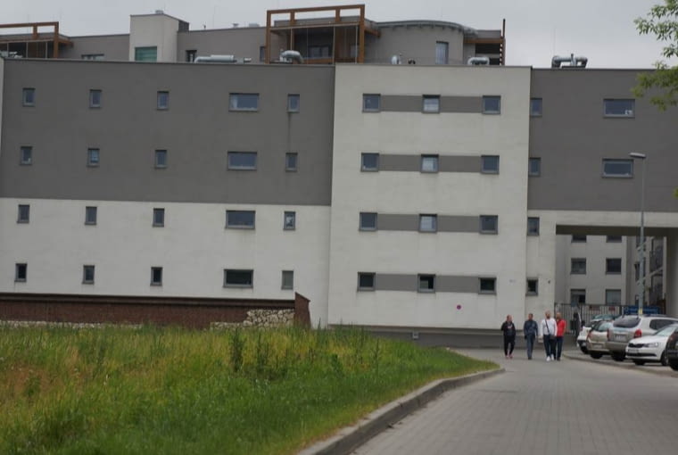 Osiedle mieszkaniowe w Krakowie.