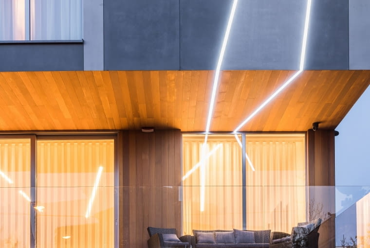 CUT House w Krakowie. Proj. KUMSTUDIO Łukasz Skorek