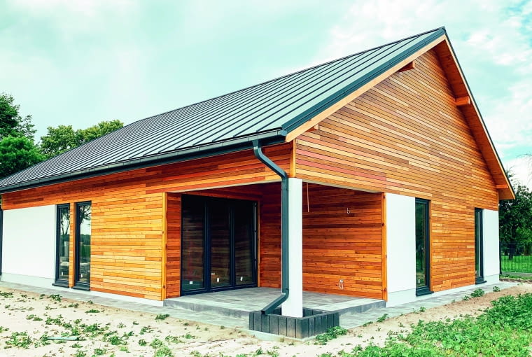 Nie tylko trwałość i niskie koszty eksploatacji powinny zachęcać do wybrania domów z prefabrykatów. Najistotniejszym atutem budownictwa w tej technologii jest komfort i zdrowie tych, którzy w takim domu zamieszkają Nie tylko trwałość i niskie koszty eksploatacji powinny zachęcać do wybrania domów z prefabrykatów. Najistotniejszym atutem budownictwa w tej technologii jest komfort i zdrowie tych, którzy w takim domu zamieszkają