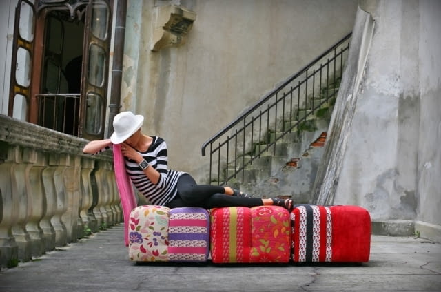 pufy, salon, wnetrza, etno