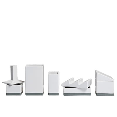 Desktructure; proj. Hector Serrano