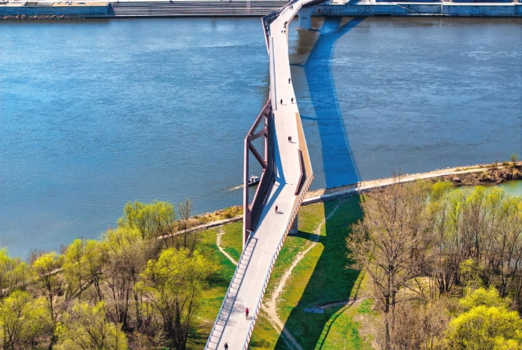 Most pieszo-rowerowy nad Wisłą - zwycięzca kategorii "Projektowanie przestrzeni publicznej" Most pieszo-rowerowy nad Wisłą - zwycięzca kategorii "Projektowanie przestrzeni publicznej"