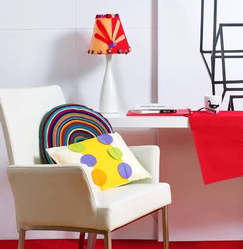 Dekoracje 17.03.2010 WARSZAWA , DEKORACJE , WYKONANIE KAMILA MAKARUK , ABAZUR LAMPY - DEKORACJA Z FILCU