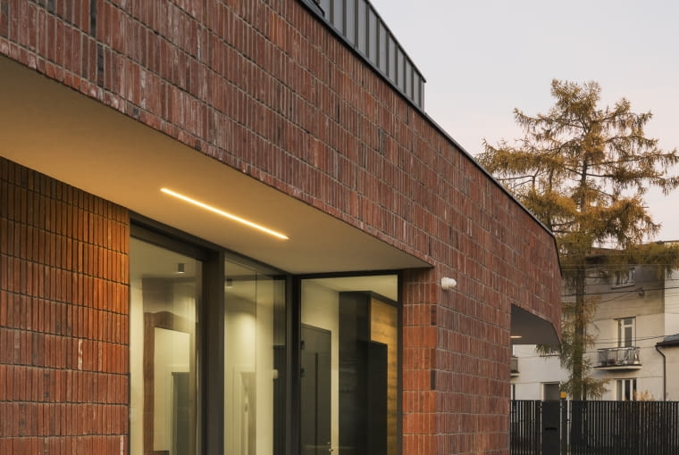 Skinny House w Warszawie. Proj. PAWEL LIS ARCHITEKCI Skinny House w Warszawie. Proj. PAWEL LIS ARCHITEKCI