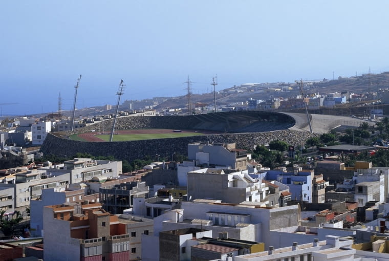 Stadion lekkoatletyczny na Teneryfie Stadion lekkoatletyczny na Teneryfie