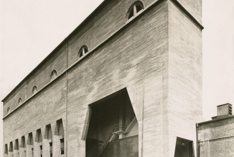 Kohlebunker, Henschel & Sohn w Kassel (1917 r.), Architekt: Curt von Brocke Nowa sztuka budowania! Architektura modernizmu w fotografii i książce - nowa wystawa w Muzeum Architektury we Wrocławiu
