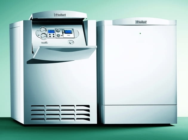 Wielkość zasobnika współpracującego z kotłem zależy przede wszystkim od liczby domowników i wyposażenia łazienek VKVIH02_0010DE_00b, 08.11.2002, 12:06 Uhr, 8C, 4410x5880 (366+603), 88%, bent 6 stops, 1/50 s, R105.1, G93.7, B122.2