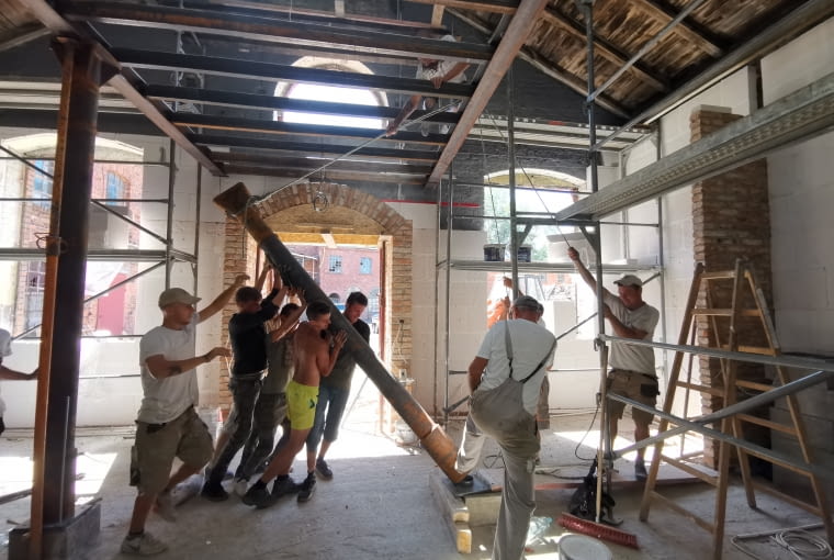 Dawna Fabryka Pomp w Lesznie - Kużnia. Budowa. Proj.  Sikora Wnętrza Architektura