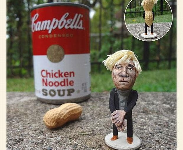 Figurki z fistaszków Steve'a Cassino. Steve Casino, figurki z orzechów, fistaszki