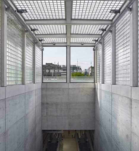 Podziemna stacja kolejowa w Lipsku zaprojektowana przez Maxa Dudlera Podziemna stacja kolejowa w Lipsku zaprojektowana przez Maxa Dudlera