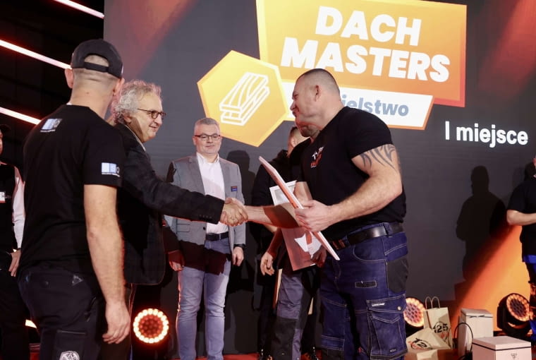 Dach Masters