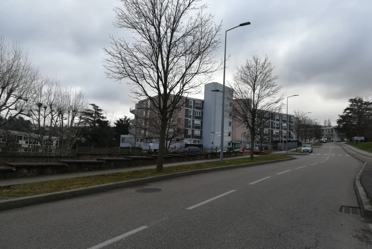 Centre Communal D'Action Sociale Firminy (w wolnym tłumaczeniu „dom pomocy społecznej w Firminy") Centre Communal D'Action Sociale Firminy (w wolnym tłumaczeniu „dom pomocy społecznej w Firminy")