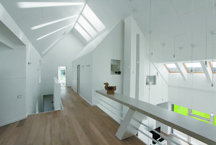 Szukając nowych przestrzeni mieszkalnych, coraz częściej decydujemy się na zagospodarowanie poddasza. Najczęściej stosuje się tu systemy suchej zabudowy