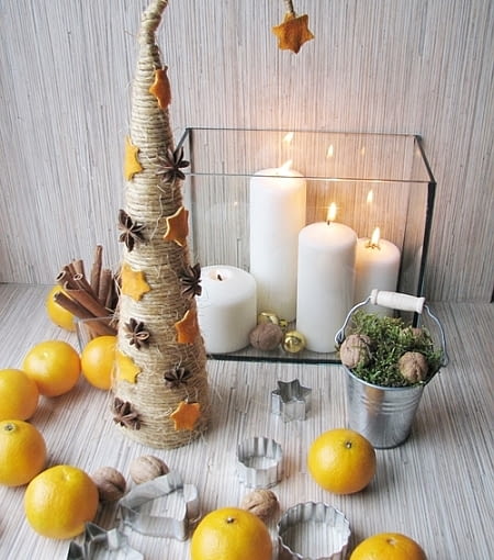 Choinka ze sznurka - gotowe! Stożek jest bardzo aromatyczną i trwałą ozdobą, którą można przechować do kolejnych świąt. święta, choinka, diy, zrób to sam, świąteczna ozdoba, ozdoba na święta