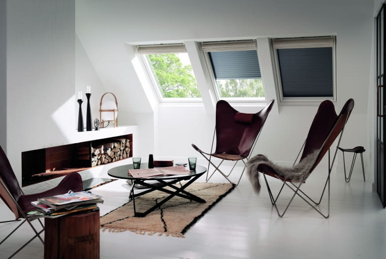 Rolety zewnętrzne latem chronią przed przegrzaniem, zimą przed chłodem, a przez cały rok – przed nadmiernym hałasem Rolety zewnętrzne latem chronią przed przegrzaniem, zimą przed chłodem, a przez cały rok – przed nadmiernym hałasem