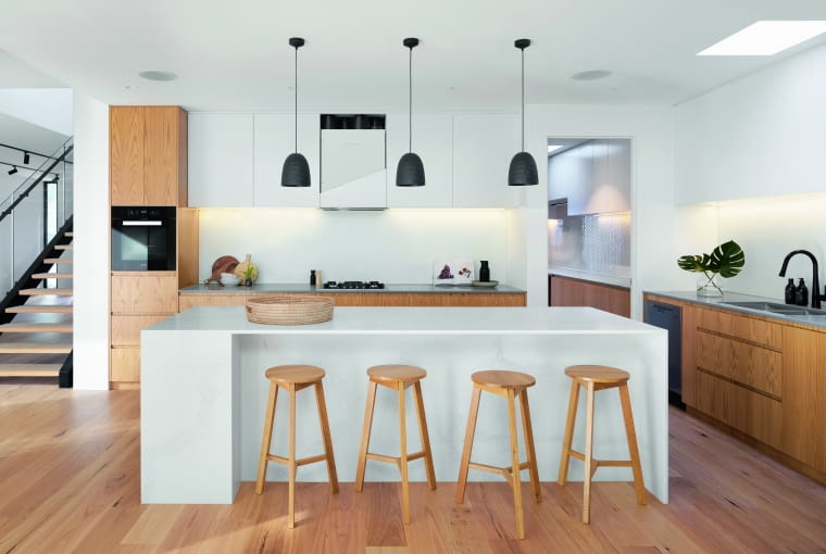 System smart home może sterować wentylacją mechaniczną, dostosowując intensywność wymiany powietrza do warunków w domu System smart home może sterować wentylacją mechaniczną, dostosowując intensywność wymiany powietrza do warunków w domu