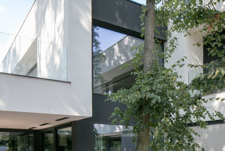 RE: LONG HOUSE.  Proj. REFORM Architekt RE: LONG HOUSE.  Proj. REFORM Architekt