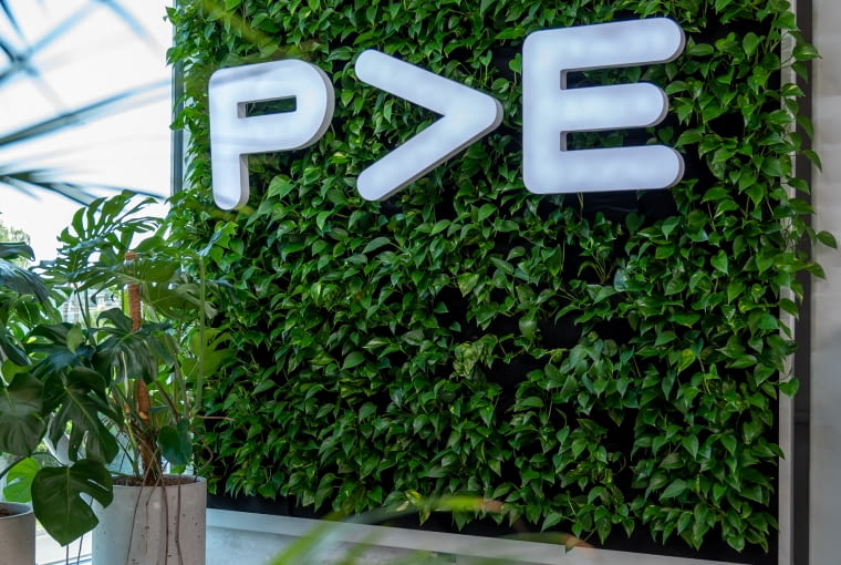 Biuro PRO VENTO ENERGIA. Proj. NURT Architekci