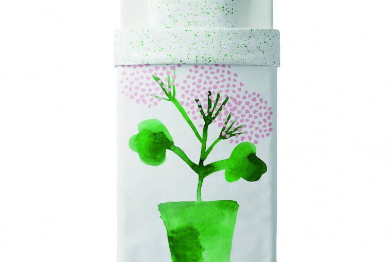 Komplet pościeli z bawełny, poszwa z drugiej strony ma inny wzór, 200×150 cm, ok. 70 zł, IKEA.