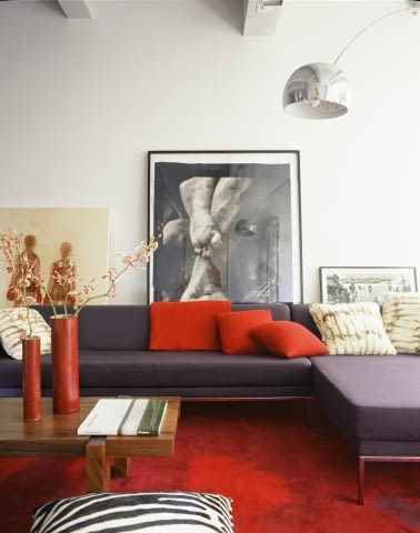 Oct 2003 --- Long and Low Furnishings in Living Room --- Image by Fernando Bengoechea/Beateworks/Corbis
