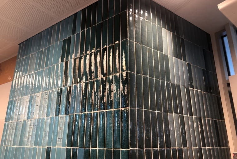 Mozaika Stanisława Kucharski w Empiku w dawnym pawilonie Cepelii Mozaika Stanisława Kucharski w Empiku w dawnym pawilonie Cepelii