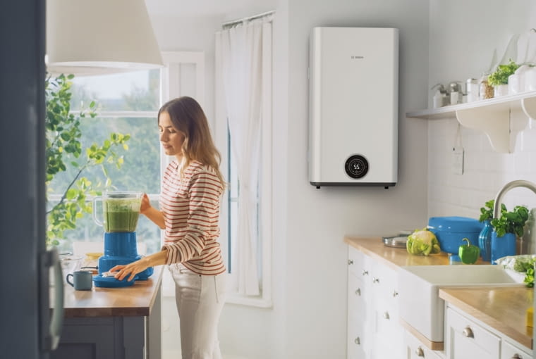 Elektryczne pojemnościowe podgrzewacze wody Tronic 4500 T