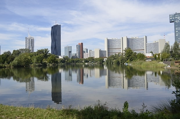 Dzielnica Donaustadt i budynki ONZ (c) Eurocomm-PR Aleksandra Junga Dzielnica Donaustadt i budynki ONZ (c) Eurocomm-PR Aleksandra Junga