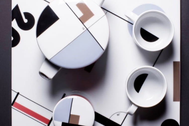 Zestaw kawowy 'Bauhaus memory'. Proj. Marek Cecuła Zestaw kawowy 'Bauhaus memory'. Proj. Marek Cecuła