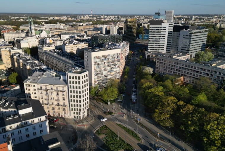 Plac Politechniki 4 w Warszawie. Proj. WXCA Plac Politechniki 4 w Warszawie. Proj. WXCA